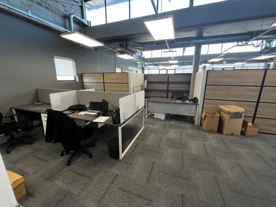 To Let commercial Property for Rent in Bo Oakdale Western Cape